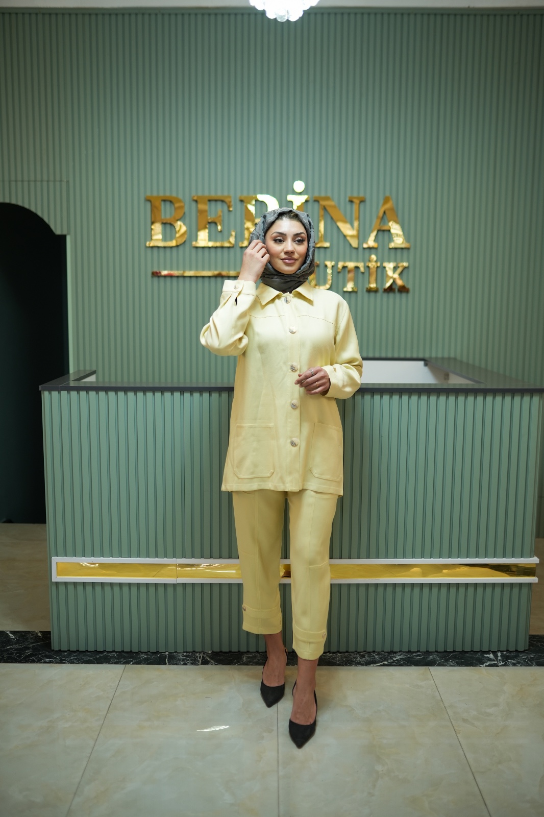 Limon Sarı Takım-Lisa