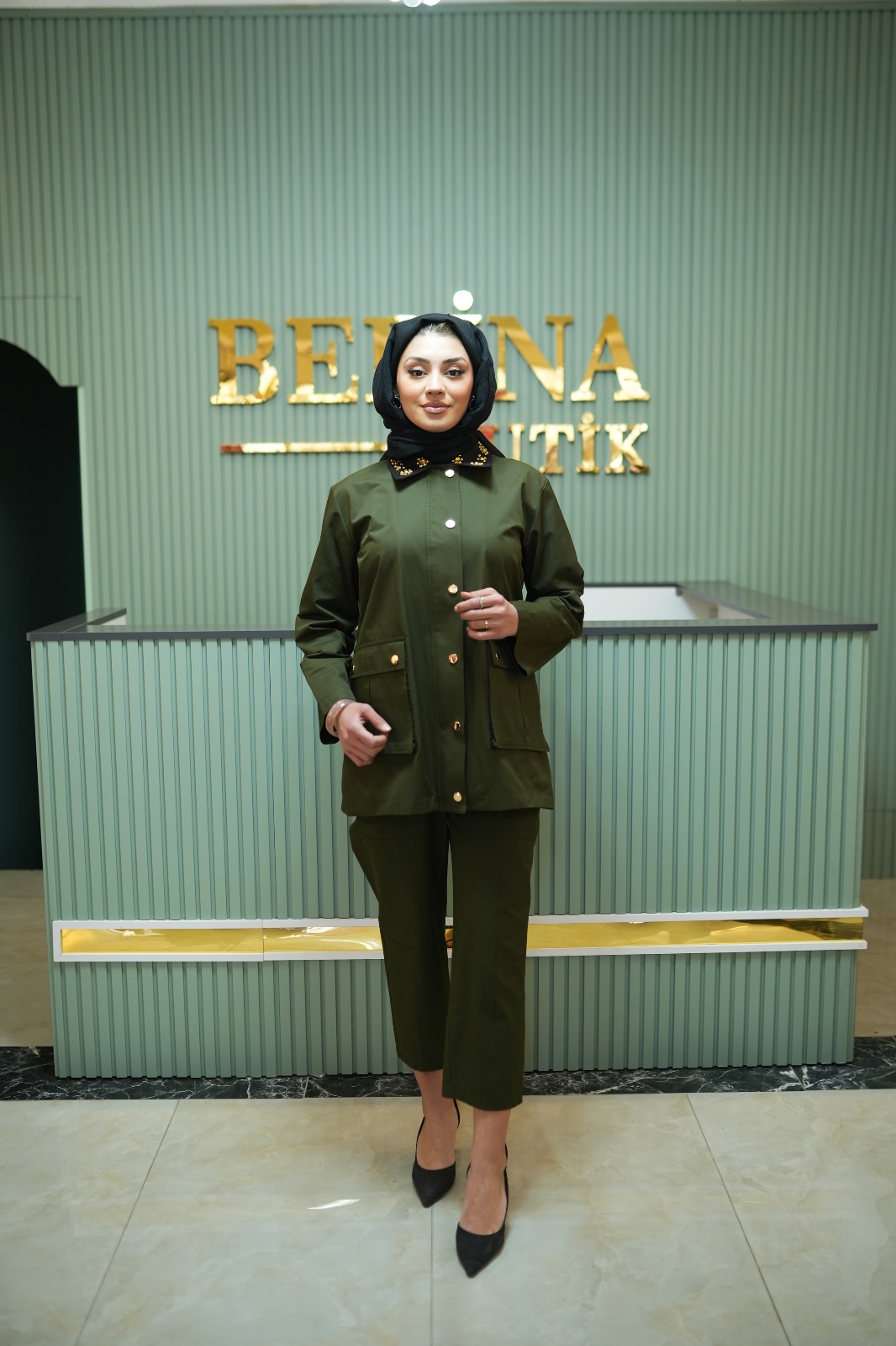 İşleme Detaylı Trenç Takım