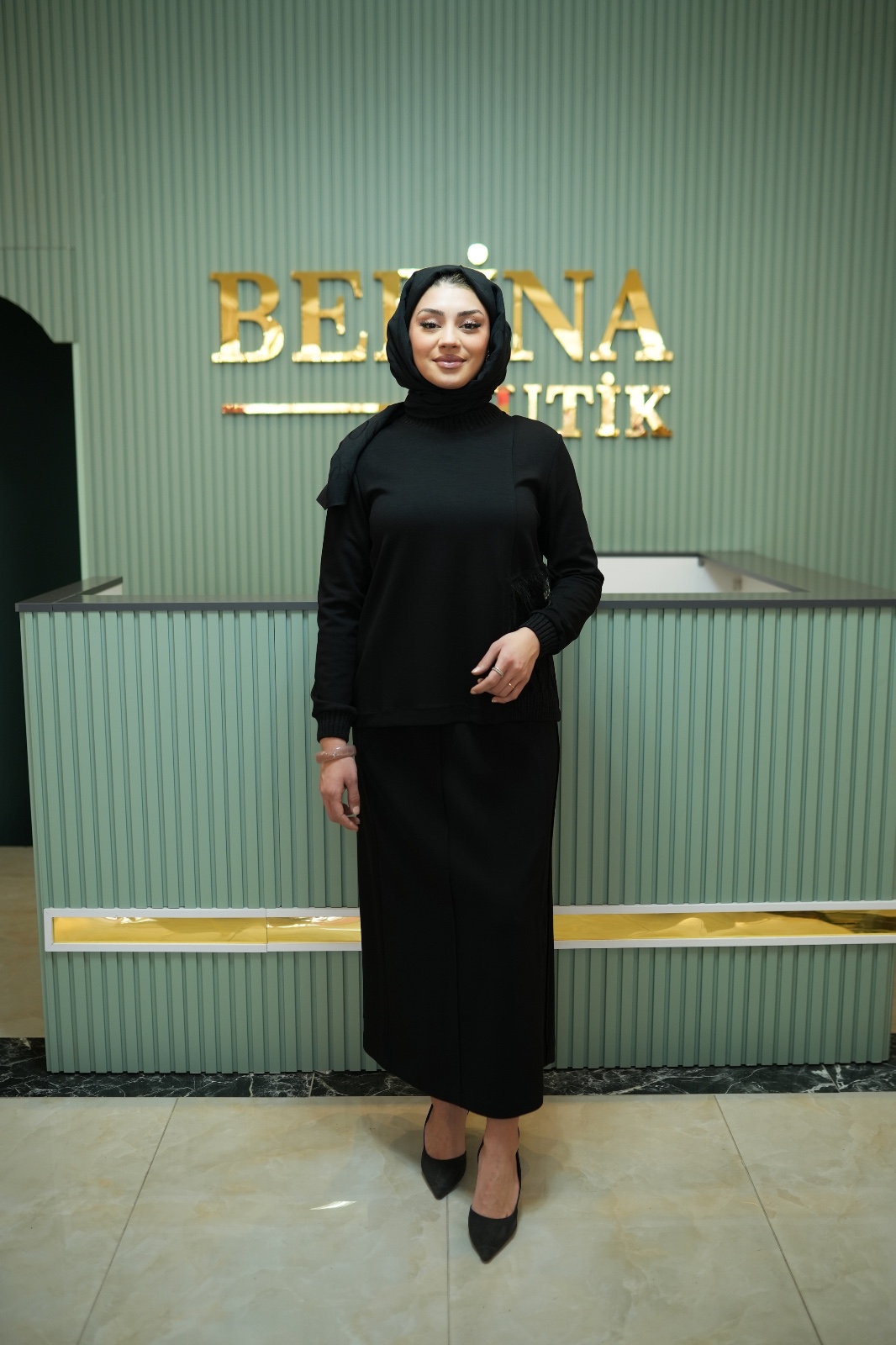 Püskül Detaylı Etekli Takım