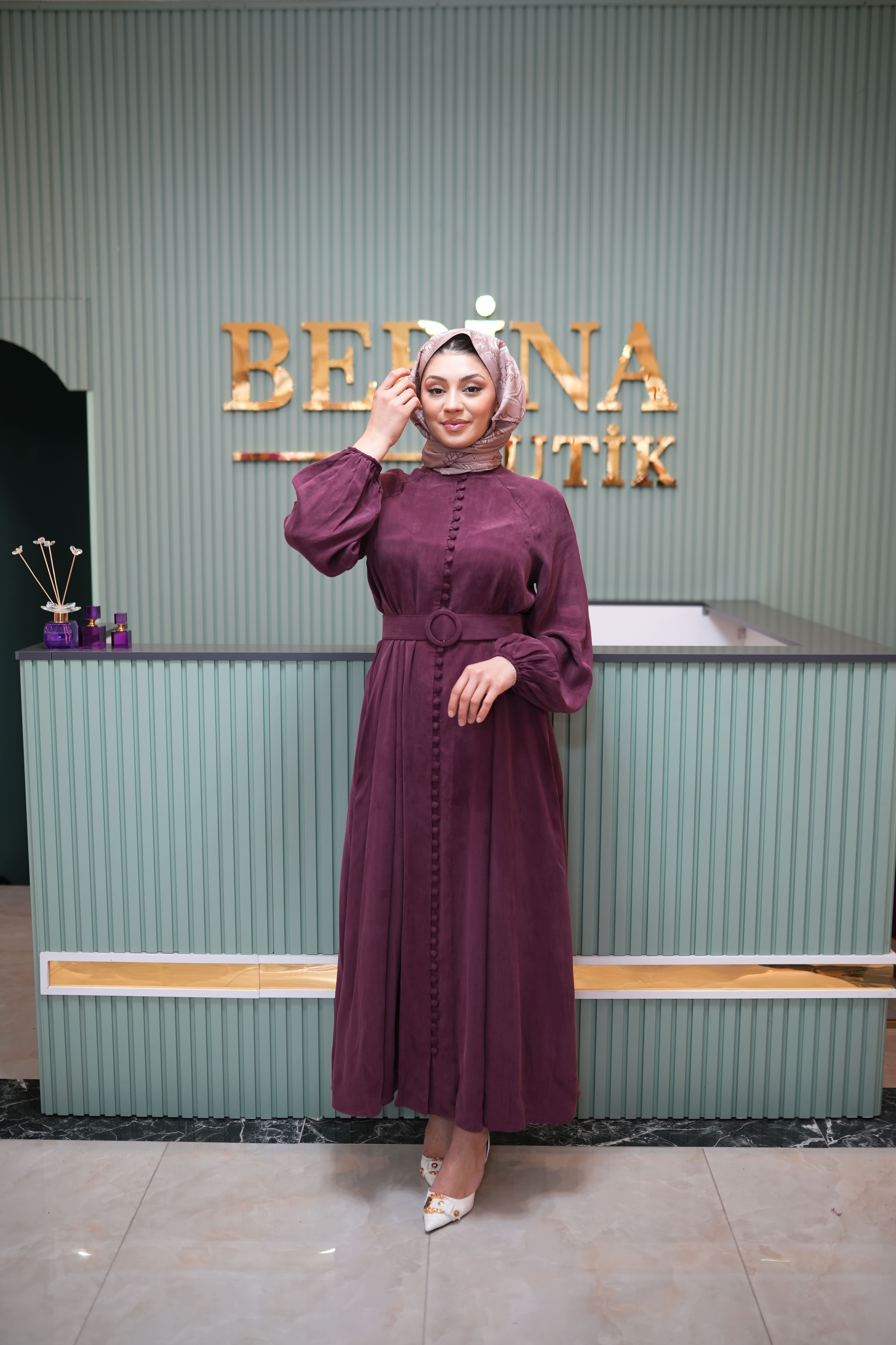 PRİME TAŞLANMIŞ İPEK BRİT DÜĞMELİ ELBİSE BORDO