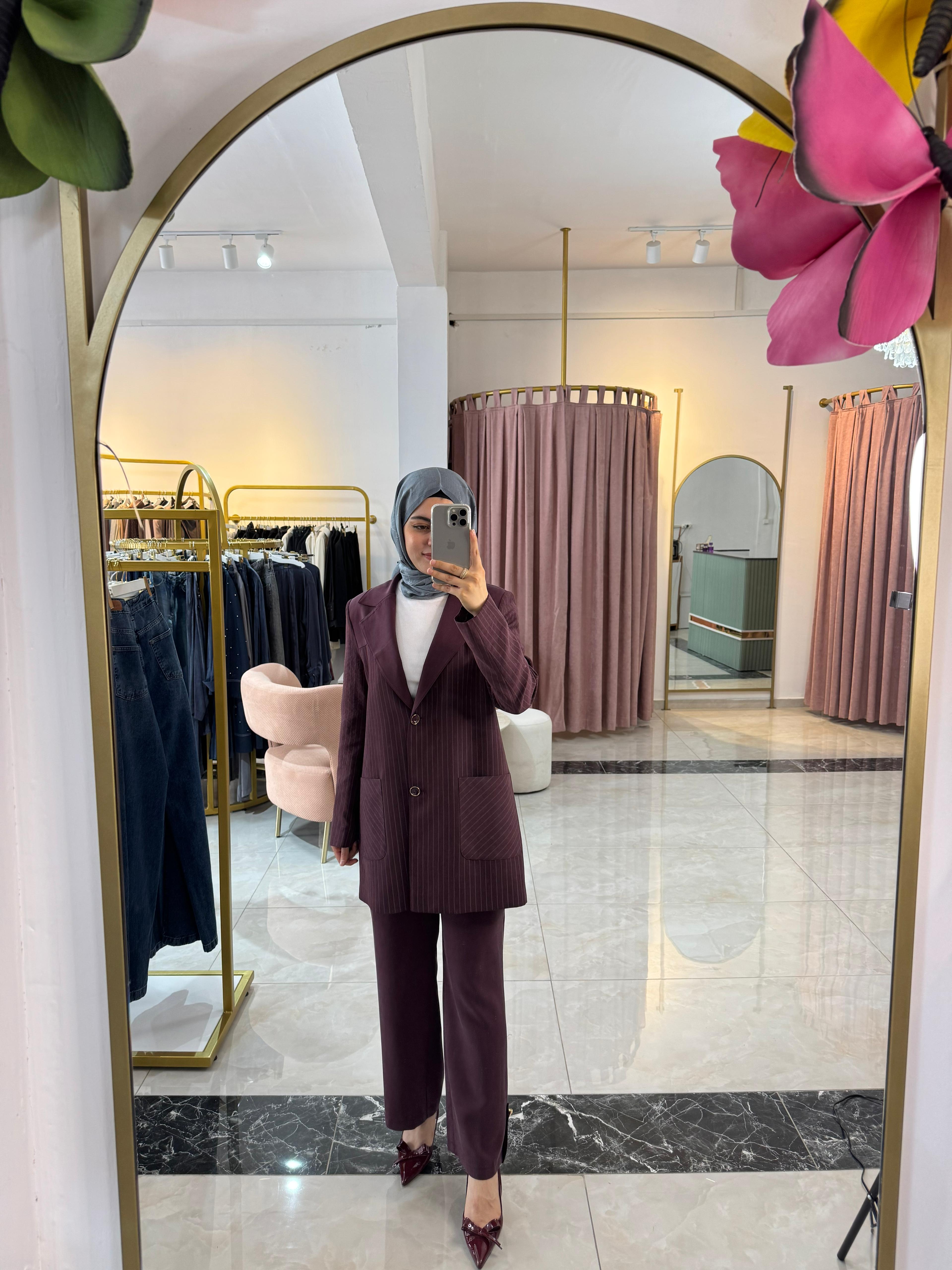 Çizgi Detaylı Blazer Takım