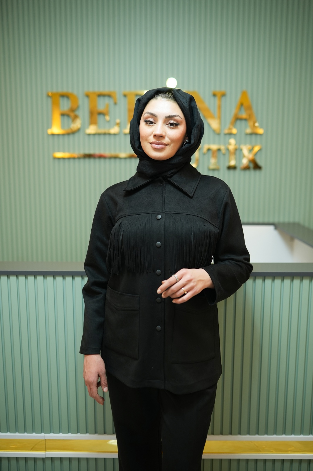 Süet Püsküllü Takım