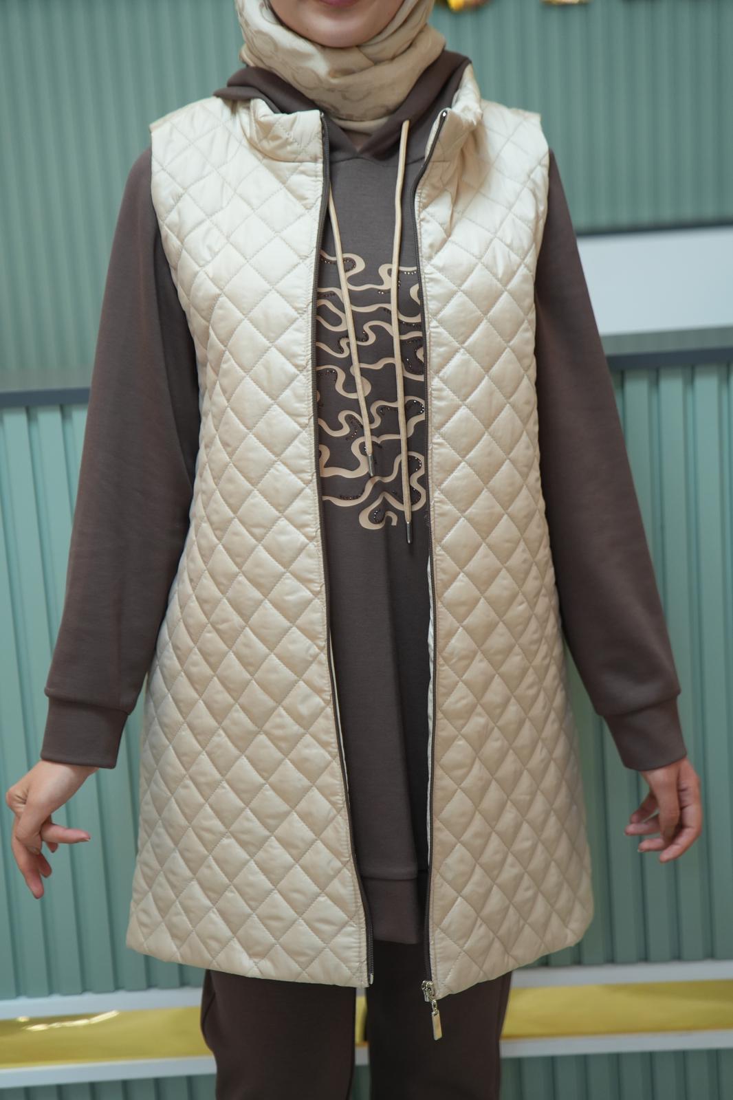 Kapitone Yelekli Üçlü Takım-Pureva