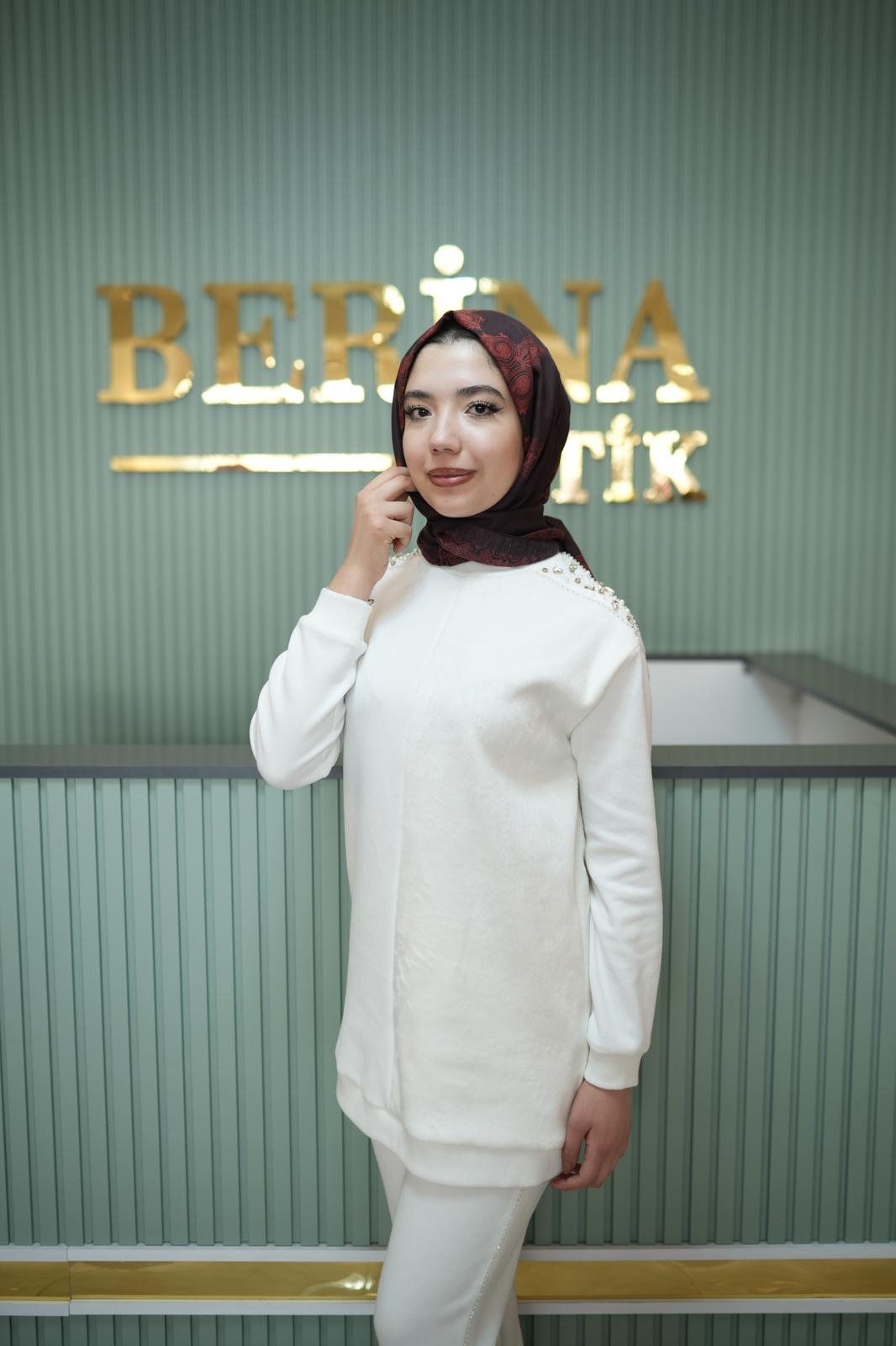 Taşlı Triko Takım-Pureva