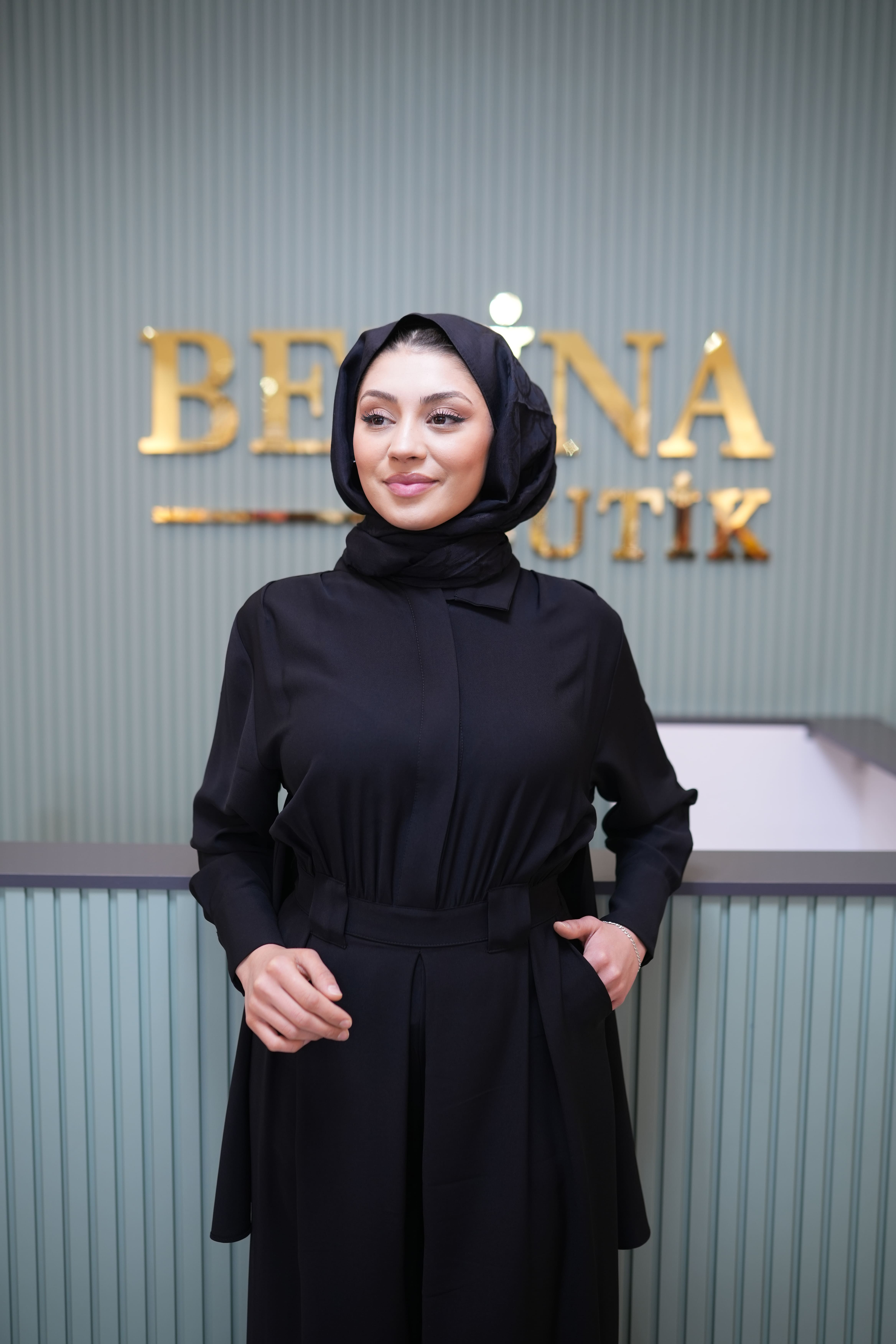 MONİCA KREP TULUM SİYAH